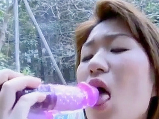 Japanese slut Yui fucks her wet pussy with XXX toy in Tokyo